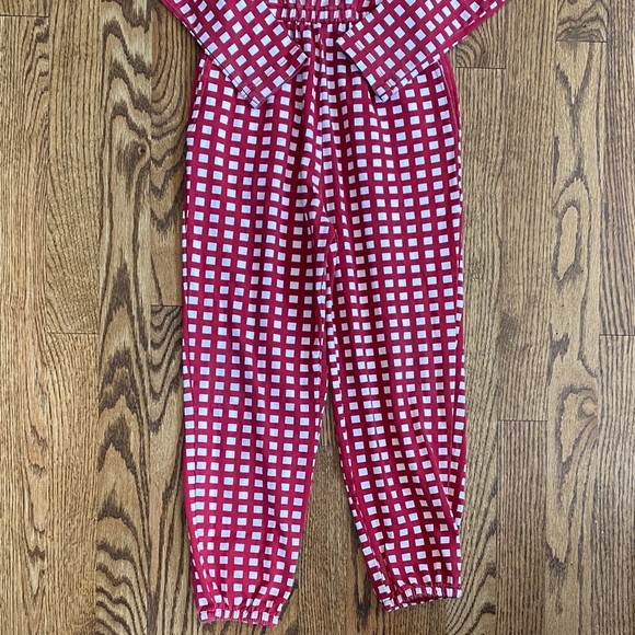 Red and white check long sleeved Hanna Andersson jumpsuit, size 6-7, great cond - Picture 3 of 11